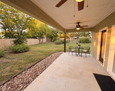 5510 Manor Rd - Photo Thumbnail 13