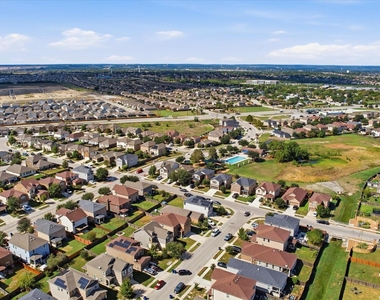 3912 Gentle Meadow - Photo Thumbnail 27