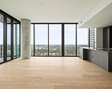 610 Davis St - Photo Thumbnail 7