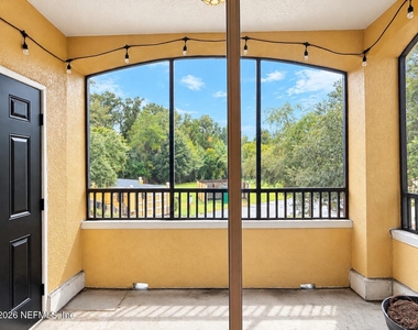 8539 Gate Parkway W - Photo Thumbnail 8