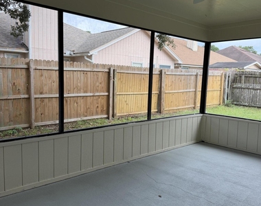3391 Shauna Oaks Drive - Photo Thumbnail 2