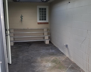 2696 Tina Lane - Photo Thumbnail 16