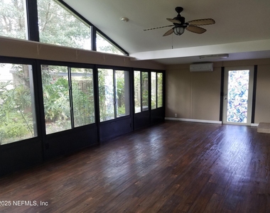2696 Tina Lane - Photo Thumbnail 13