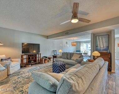 2233 Seminole Road - Photo Thumbnail 8