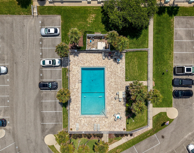 2233 Seminole Road - Photo Thumbnail 25