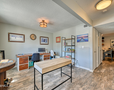 2233 Seminole Road - Photo Thumbnail 6