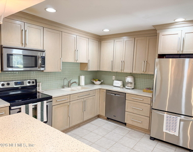 2011 Sweet Briar Lane - Photo Thumbnail 19