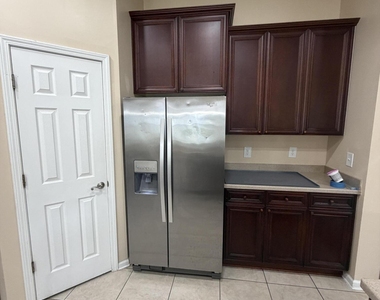 6295 Endelstow Lane - Photo Thumbnail 20