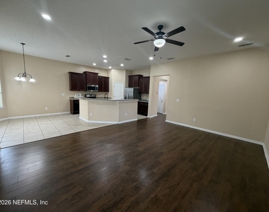 6295 Endelstow Lane - Photo Thumbnail 13