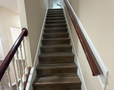 6295 Endelstow Lane - Photo Thumbnail 30