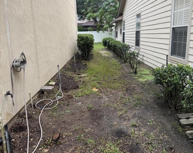 6295 Endelstow Lane - Photo Thumbnail 59