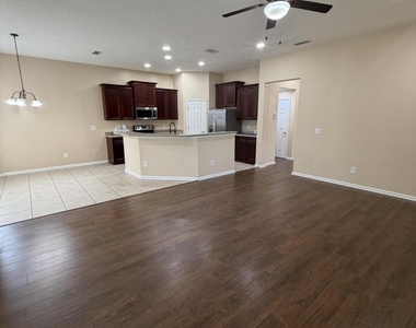 6295 Endelstow Lane - Photo Thumbnail 14