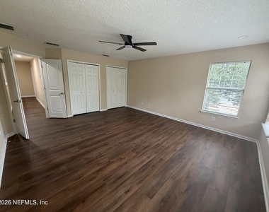 6295 Endelstow Lane - Photo Thumbnail 43