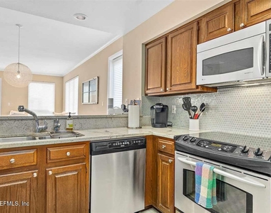 6170 A1a S - Photo Thumbnail 12