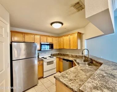 10961 Burnt Mill Road - Photo Thumbnail 5
