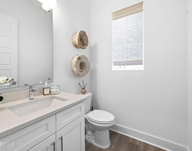2107 Gorden Avenue - Photo Thumbnail 5