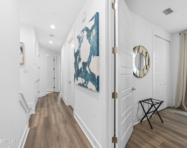 2107 Gorden Avenue - Photo Thumbnail 13