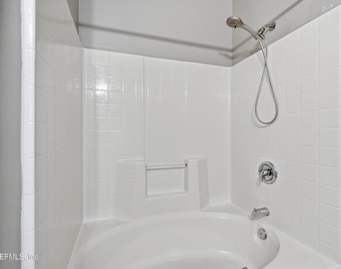 7990 Baymeadows Road E - Photo Thumbnail 20