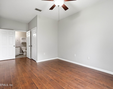 7990 Baymeadows Road E - Photo Thumbnail 12