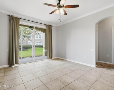 7990 Baymeadows Road E - Photo Thumbnail 8