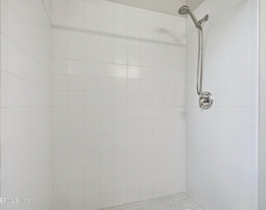 7990 Baymeadows Road E - Photo Thumbnail 14
