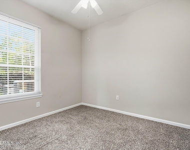 7990 Baymeadows Road E - Photo Thumbnail 17
