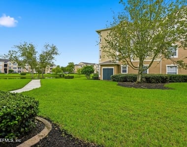 7990 Baymeadows Road E - Photo Thumbnail 23