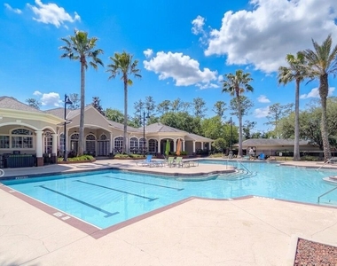 13810 Sutton Park Drive N - Photo Thumbnail 31