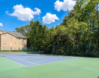 13810 Sutton Park Drive N - Photo Thumbnail 32