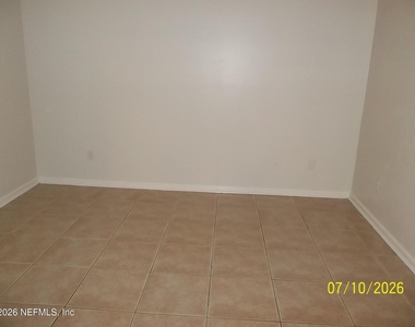 2921 College Park Drive - Photo Thumbnail 12