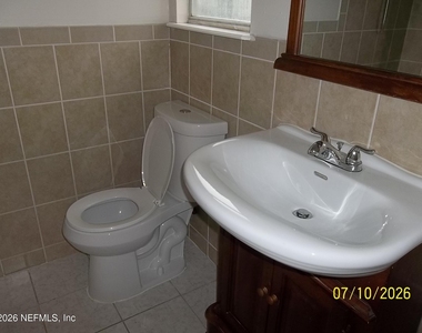 2921 College Park Drive - Photo Thumbnail 14