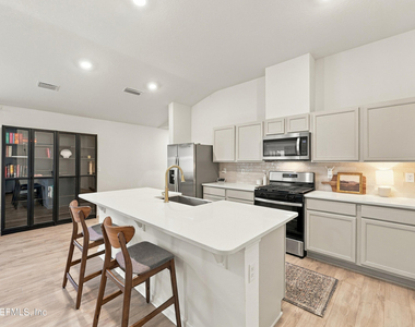 2526 Clayton Fls Cove - Photo Thumbnail 5