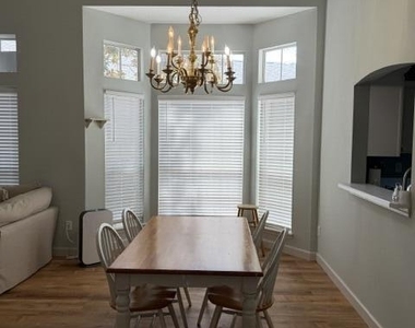 3024 Robert Oliver Avenue - Photo Thumbnail 2