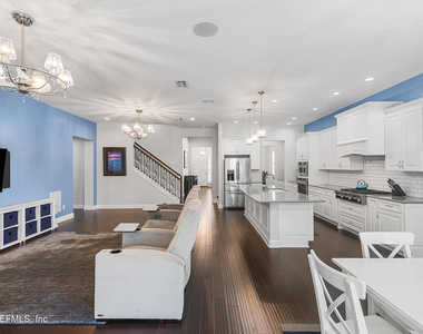 217 Bonita Vista Drive - Photo Thumbnail 2