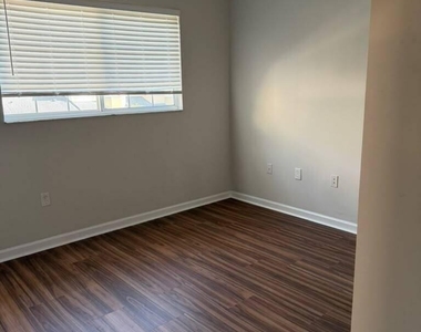 3750 Silver Bluff Boulevard - Photo Thumbnail 26