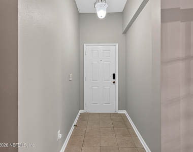 1818 Hollow Glen Drive - Photo Thumbnail 8
