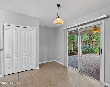 1818 Hollow Glen Drive - Photo Thumbnail 20
