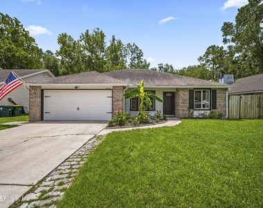 3660 Mandarin Woods Drive N - Photo Thumbnail 1