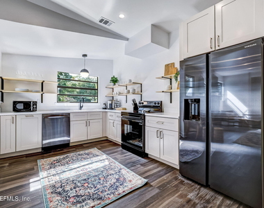 2834 Phyllis Street - Photo Thumbnail 12