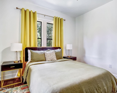 2834 Phyllis Street - Photo Thumbnail 30