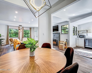 2834 Phyllis Street - Photo Thumbnail 17