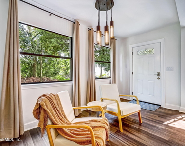 2834 Phyllis Street - Photo Thumbnail 7