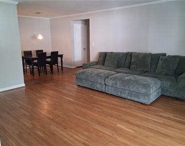 1207 Wingate Way - Photo Thumbnail 2