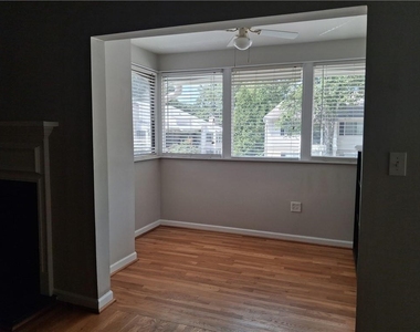 1207 Wingate Way - Photo Thumbnail 4