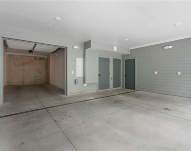 1290 Longreen Terr Nw - Photo Thumbnail 14