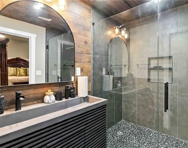 4417 Bernice Court - Photo Thumbnail 12