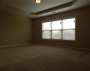 3381 N Twin Alley - Photo Thumbnail 18