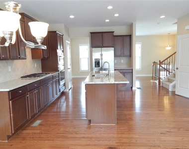 3381 N Twin Alley - Photo Thumbnail 6