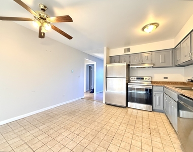 1452 Carol Court - Photo Thumbnail 3