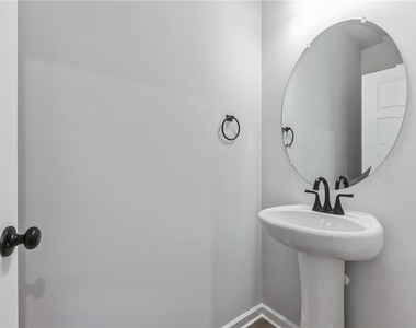 5325 Fox Hill Lane - Photo Thumbnail 8
